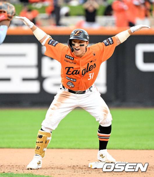 독수리 발톱 대신 날개 활짝, 베테랑의 파이팅