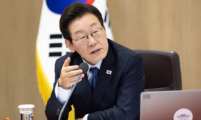 이재명 대통령이 21일 서울 용산 대통령실 청사에서 열린 국무회의에서 발언하고 있다. 대통령실 제공