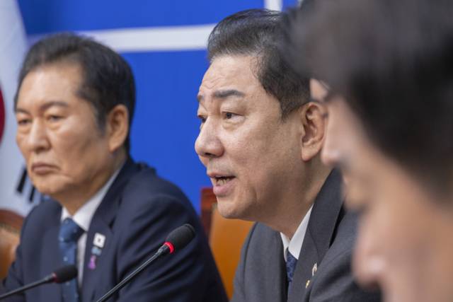 ▲ 더불어민주당 김병기 원내대표가 22일 국회에서 열린 최고위원회의에서 발언하고 있다. 연합뉴스