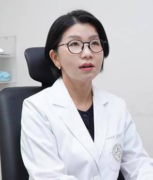 조현진 해운대백병원 교수가 ‘HiPex 2025’ 개최의 의미에 관해 설명하고 있다. 해운대백병원 제공