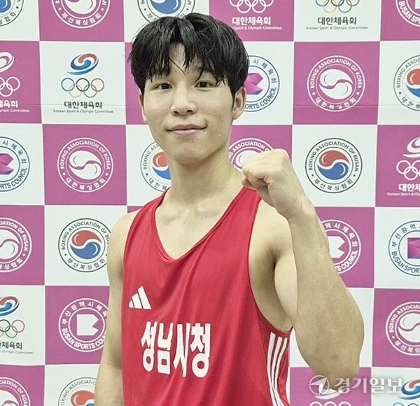 제106회 전국체육대회 복싱 남자 일반부 플라이급 우승자 윤태근. 임창만기자