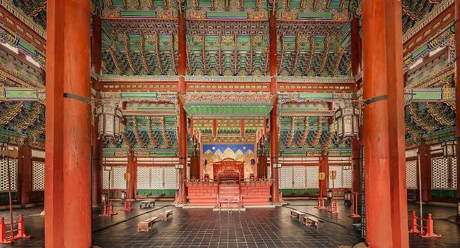 경복궁 근정전 어좌. 국가유산청 궁능유적본부 제공