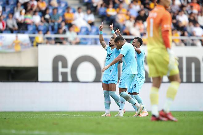 광주월드컵경기장/ K리그1/ 광주FC vs 대구FC/ 대구 세징야 득점/ 페널티킥/ 골 세레머니/ 사진 하서영