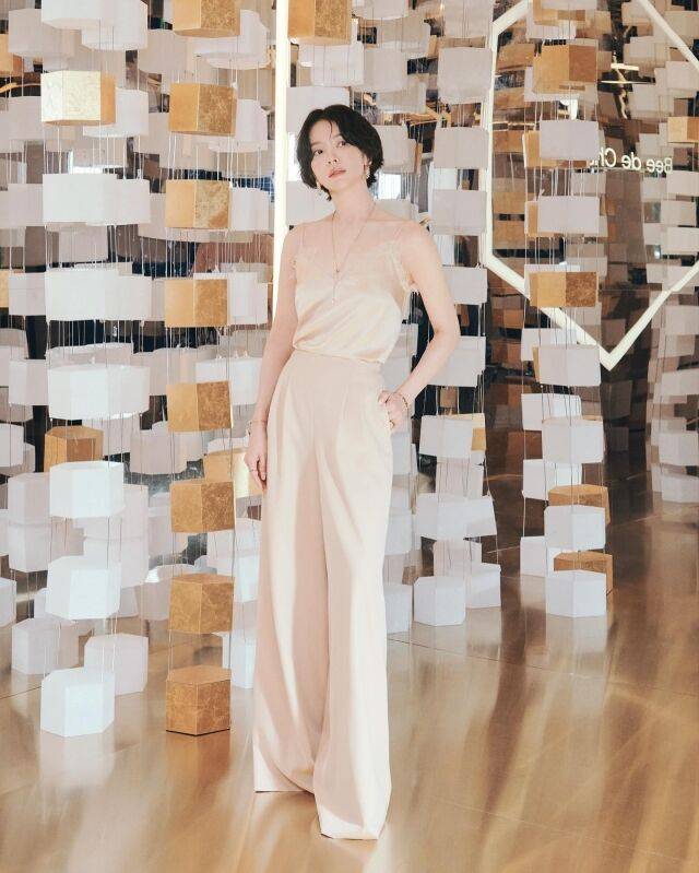 배우 송혜교/송혜교 소셜미디어