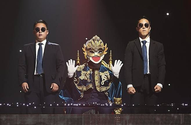 '복면가왕' 규현 연상 가수 등장 MBC