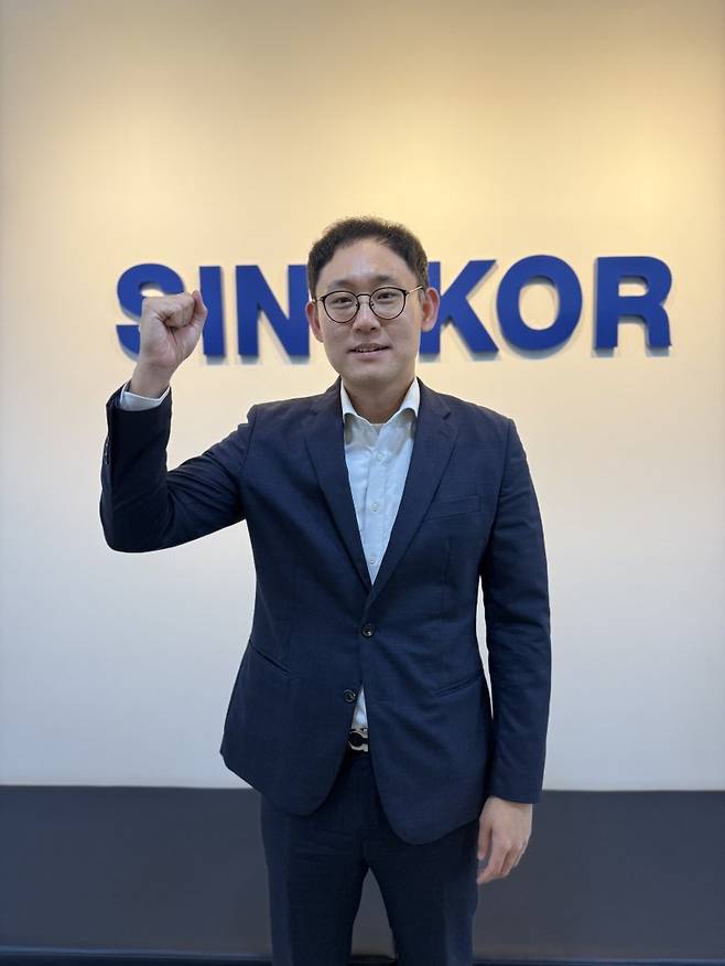 지난 14일 송영태 장금상선 태국법인장이 방콕 소재 장금상선 태국법인 사무실에서 포즈를 취하고 있다. 사진=강구귀 기자