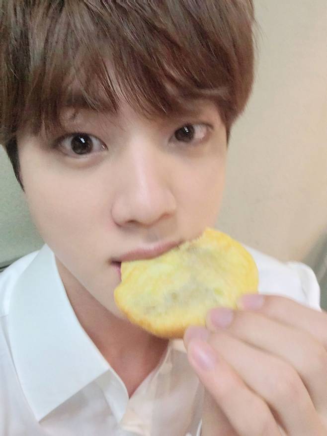 '월와핸' 방탄소년단 진, 사랑스러운 햄스터상 아이돌 1위