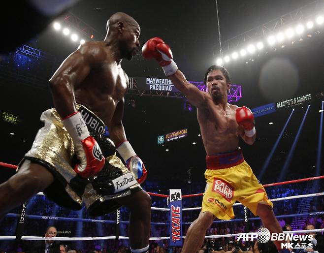 2015년 5월 3일 펼쳐졌던 세기의 대결. 메이웨더와 파퀴아오가 맞붙었던 유일한 경기다. 사진=AFPBBNews=News1