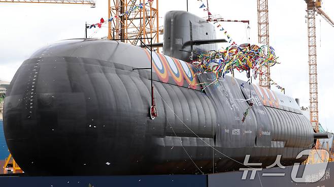22일 오후 경남 거제 한화오션 거제사업장에서 장보고-Ⅲ Batch-Ⅱ 1번함인 장영실함 진수식이 열리고 있다. 2025.10.22/뉴스1 ⓒ News1 윤일지 기자