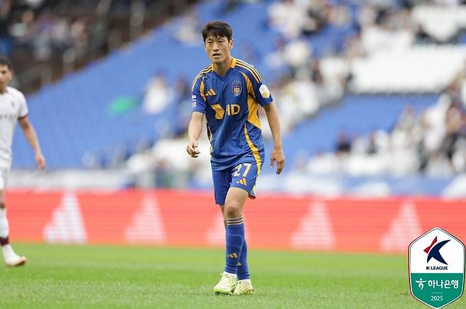 울산HD 미드필더 이청용. /사진=울산HD