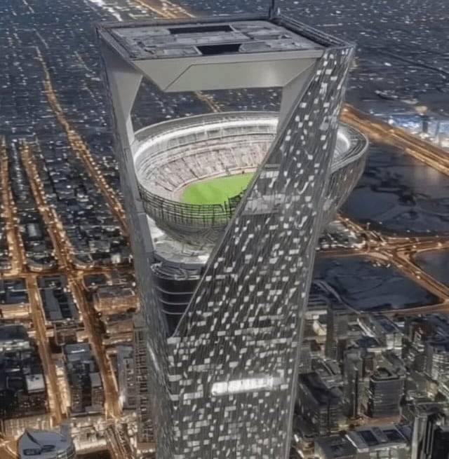 350m 높이 건물 최상단에 지어질 것으로 예상되는 사우디 축구장 조감도./소셜미디어(SNS)
