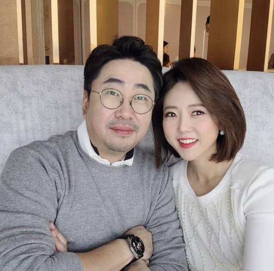 백성문 변호사(좌)와 김선영 앵커 〈사진=백성문 변호사 인스타그램〉