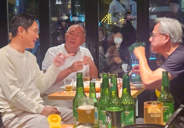 젠슨 황·이재용·정의선 '치맥회동' 사진=연합뉴스