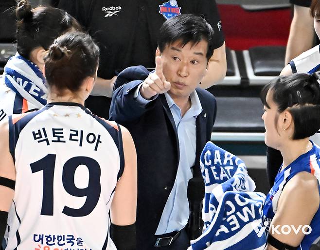 기업은행 김호철 감독. 제공 | 한국배구연맹