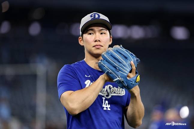 월드시리즈 7차전을 앞두고 훈련을 하고 있는 김혜성. /AFPBBNews=뉴스1