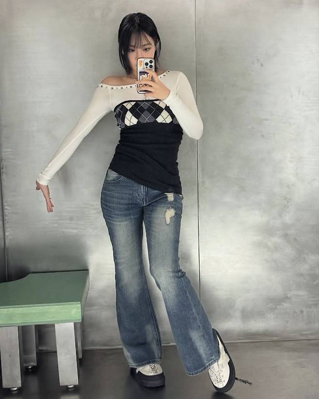 인스타그램 @nakedbibi