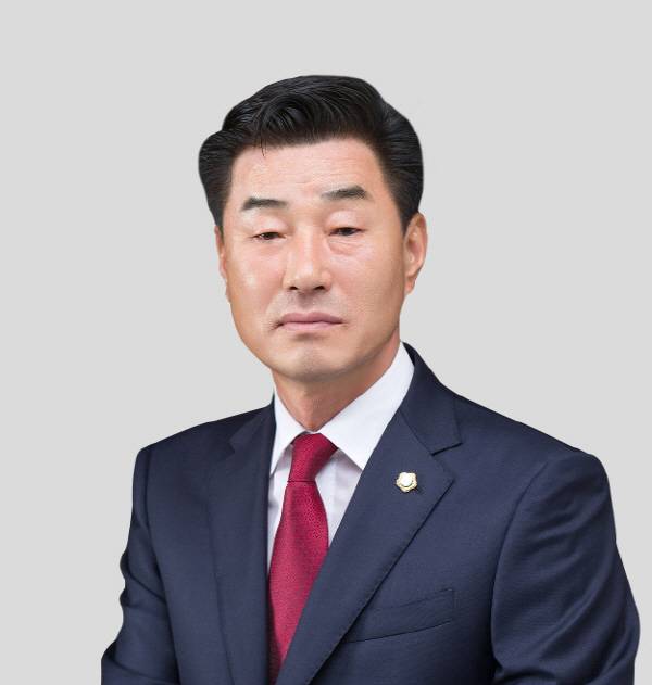 김일만