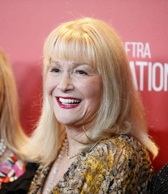 FILE PHOTO: Actress Diane Ladd poses at the Screen Actors Guild Foundation's 30th anniversary celebration in Beverly Hills, California November 5, 2015. REUTERS/Danny Moloshok/File Photo