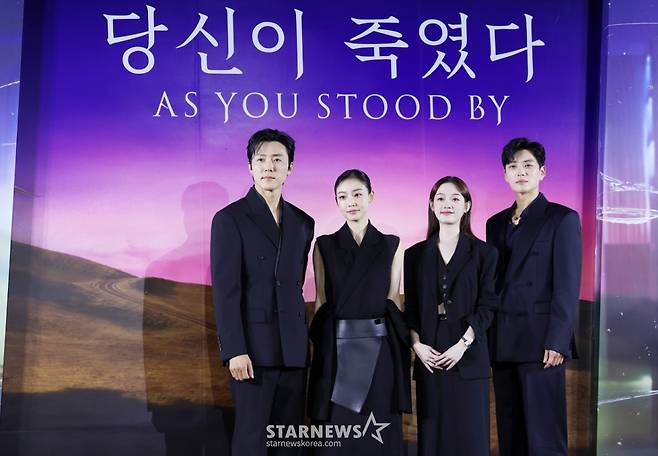 배우 이무생, 전소니, 이유미, 장승조가 5일 서울 용산구 CGV용산아이파크몰에서 열린 넷플릭스 시리즈 '당신이 죽였다' 제작발표회에서 포즈를 취하고 있다. /2025.11.05 /사진=김휘선 hwijpg@