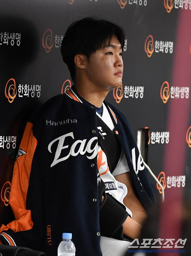 31일 대전 한화생명볼파크에서 열린 한국시리즈 5차전 한화 이글스와 LG 트윈스의 경기. 한화 정우주가 숨을 고르고 있다. 대전=박재만 기자 pjm@sportschosun.com/2025.10.31/