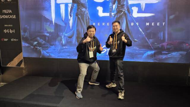 넷이즈게임즈 '연운' 기자간담회. (좌측부터) 이세영 한국 퍼블리싱 총괄, 에릭 정 연운 퍼블리싱 총괄.