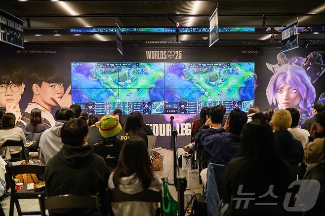 T1 vs kt 롤스터 ESPORTS-KOR-LOL ⓒ AFP=뉴스1