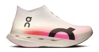 온러닝 ‘클라우드 붐 스트라이크 라이트 스프레이’ 40만9000원