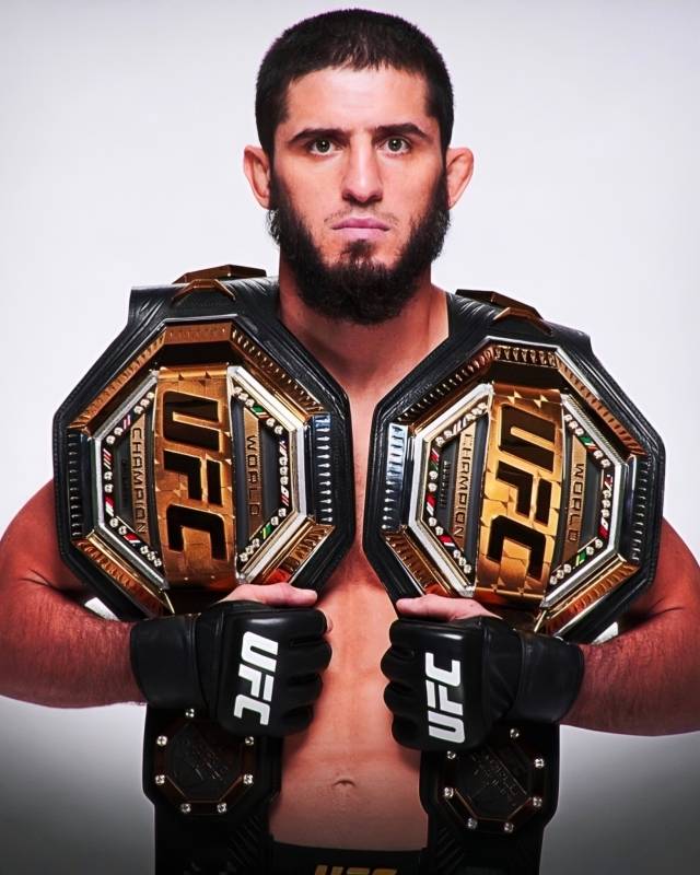 브라운은 “마카체프는 해야 할 일이 많다. 그러나 가장 먼저 마달레나라는 큰 산을 넘어야 한다. 이번 주말, 그가 어떤 선수인지 많은 걸 보여주는 무대가 될 것이다”라고 기대했다. 사진=X