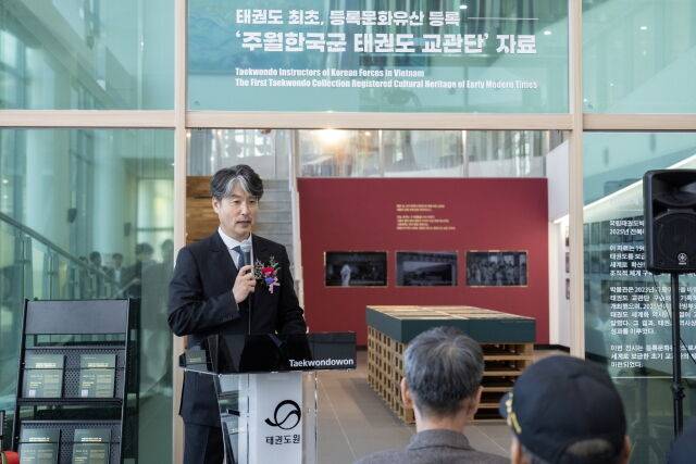 김중헌 이사장이 개막식에서 인사말을 하고 있다. /태권도진흥재단 제공