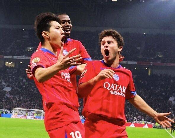 이강인과 네베스/PSG