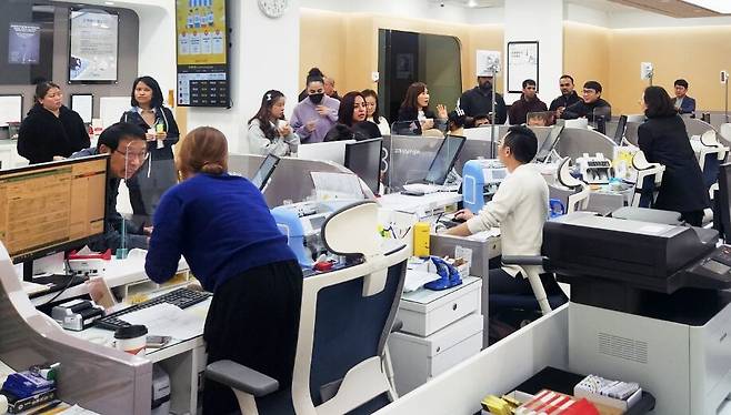 BNK경남은행의 외국인전용센터./경남은행 제공