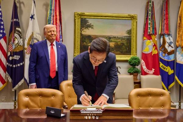 ▲이재명 대통령과 트럼프 미국 대통령. 사진=대통령실.