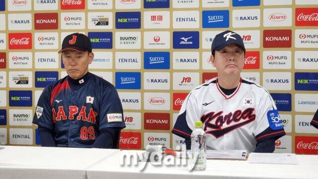 이바타 히로카즈 일본 대표팀 감독과 류지현 한국 대표팀 감독./도쿄(일본)=김경현 기자