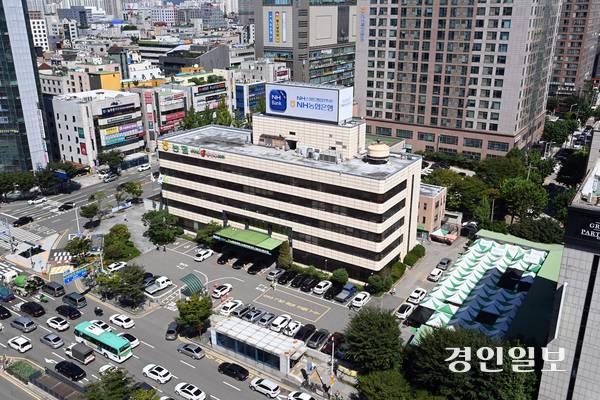 2022년 9월 8일 촬영한 1989년 지어진 경기농협 구사옥. /경인일보DB