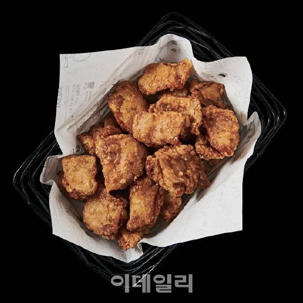 교촌치킨 일부 매장에서 순살메뉴의 배달 가격을 인상했다. (사진=교촌 홈페이지)