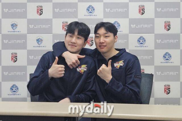 한국전력 박승수와 김주영(오른쪽)./대전=심혜진 기자