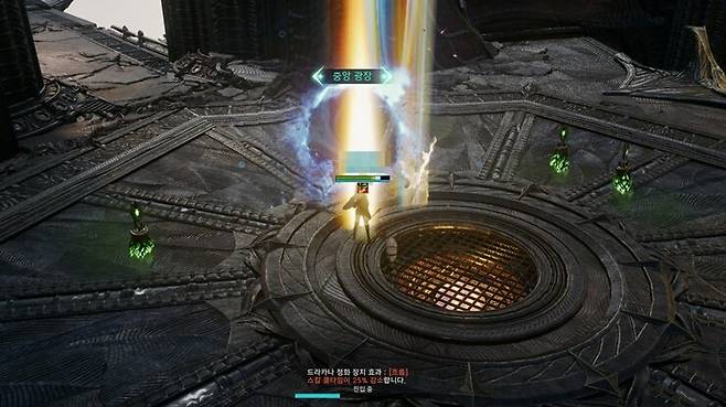 ▲ 초반에는 버프를 먹고 포탈을 사용해 중앙으로 복귀하는 루트의 반복