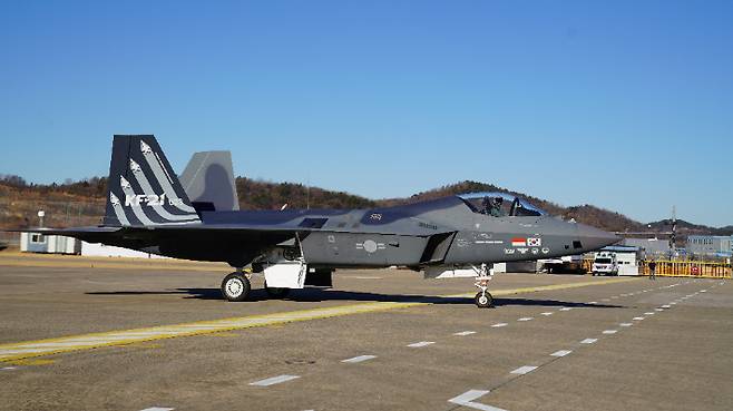 UAE, KF-21 극한시험 통과? 공동개발 임박 충격설 확산 중 …전세계 긴장 폭증중!! | 밀리터리연구소