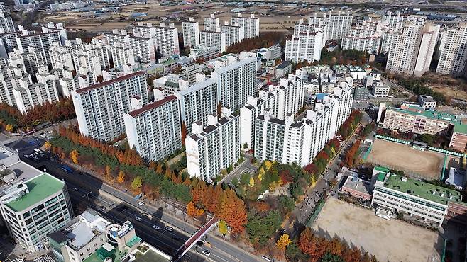 경기도 김포시 사우역 풍년마을현대아파트의 모습 안경찬 PD