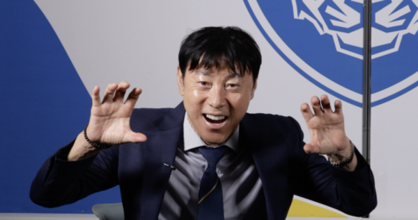 울산 현대 제13대 사령탑으로 취임한 신태용 감독 (사진=울산 HD)