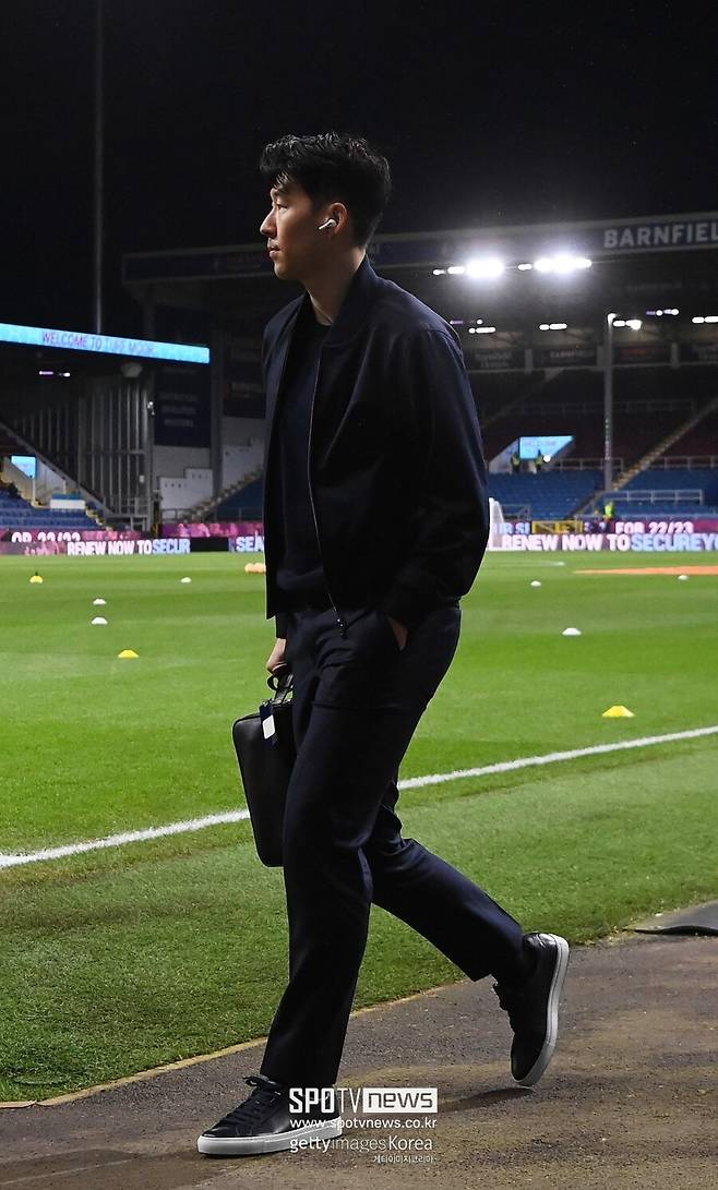 ▲ 10년을 함께한 손흥민과 토트넘 팬들이 마침내 제대로 작별할 수 있는 순간이 다가오고 있다. 12월 10일 손흥민이 슬라비아 프라하전에 북런던서 모습을 드러낸다.