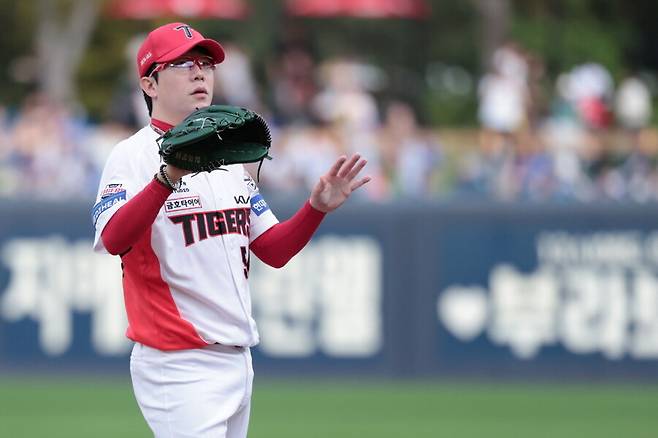 ▲ KIA는 아직 양현종(사진) 조상우와 협상이 남아 있고, 두 선수의 잔류도 절실해진 상황이다 ⓒKIA 타이거즈