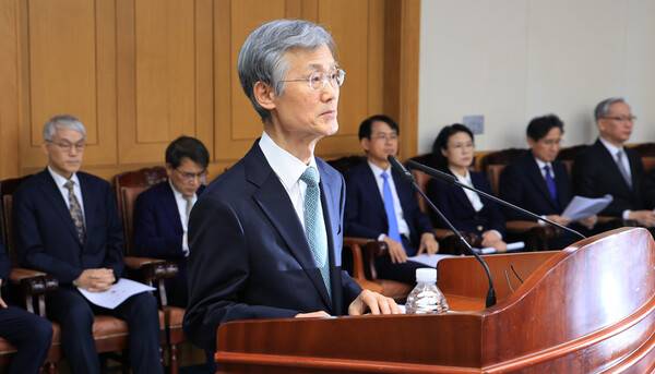 ▲조희대 대법원장이 5일 서울 서초구 대법원 대회의실에서 열린 전국법원장회의에서 발언하고 있다. ⓒ연합뉴스