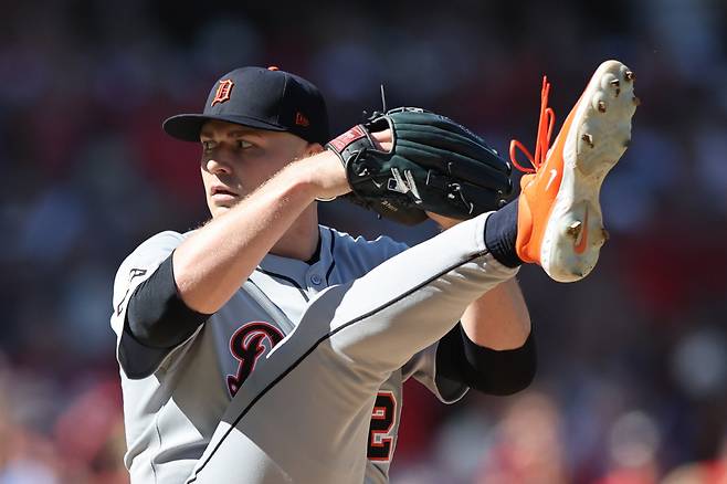 Detroit Tigers Tarik Skubal (29) pitches in the first inning against the Cleveland Guardians during game one of the American League Wildcard at Progressive Field in Cleveland, Ohio on Tuesday, September 30, 2025. Photo by Aaron Josefczyk/UPI
<저작권자(c) 연합뉴스, 무단 전재-재배포, AI 학습 및 활용 금지>