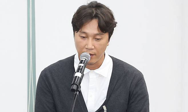 정신건강의학과 전문의 양재웅 씨가 지난해 10월 23일 서울 여의도 국회에서 열린 보건복지위원회의 복지부 관련 종합 국정감사에 증인으로 출석해 답변하고 있다. 뉴시스