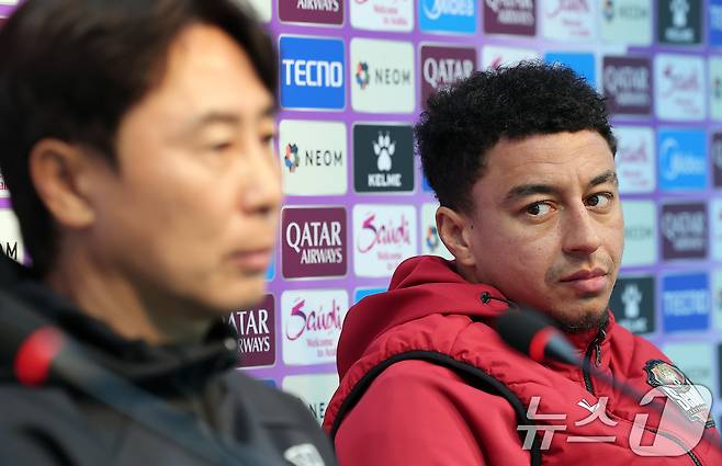 김기동 감독과 린가드(오른쪽) 2025.12.9/뉴스1 ⓒ News1 김성진 기자