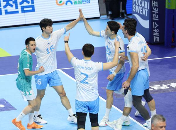 대한항공이 현대캐피탈을 잡았다. 사진 제공= 연합뉴스