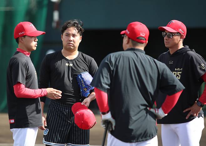 테스트를 모두 마친 이마무라 노부타카. 사진제공=KIA 타이거즈