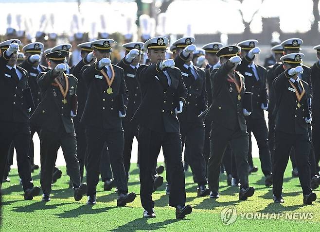 제139기 해군사관후보생 임관식 / 사진=연합뉴스