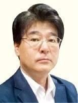 홍성호
이투데이 여론독자부장·前 한국경제신문 기사심사부장